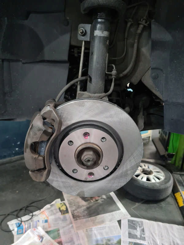 Freio dianteiro zeradinho instalado