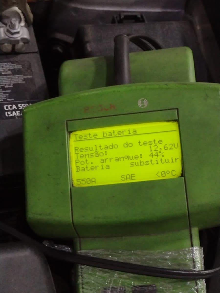 N&atilde;o fique na m&atilde;o: fa&ccedil;a o teste de bateria conosco. Este aparelho de teste de bateria &eacute; muito &uacute;til para determinar o estado das baterias.