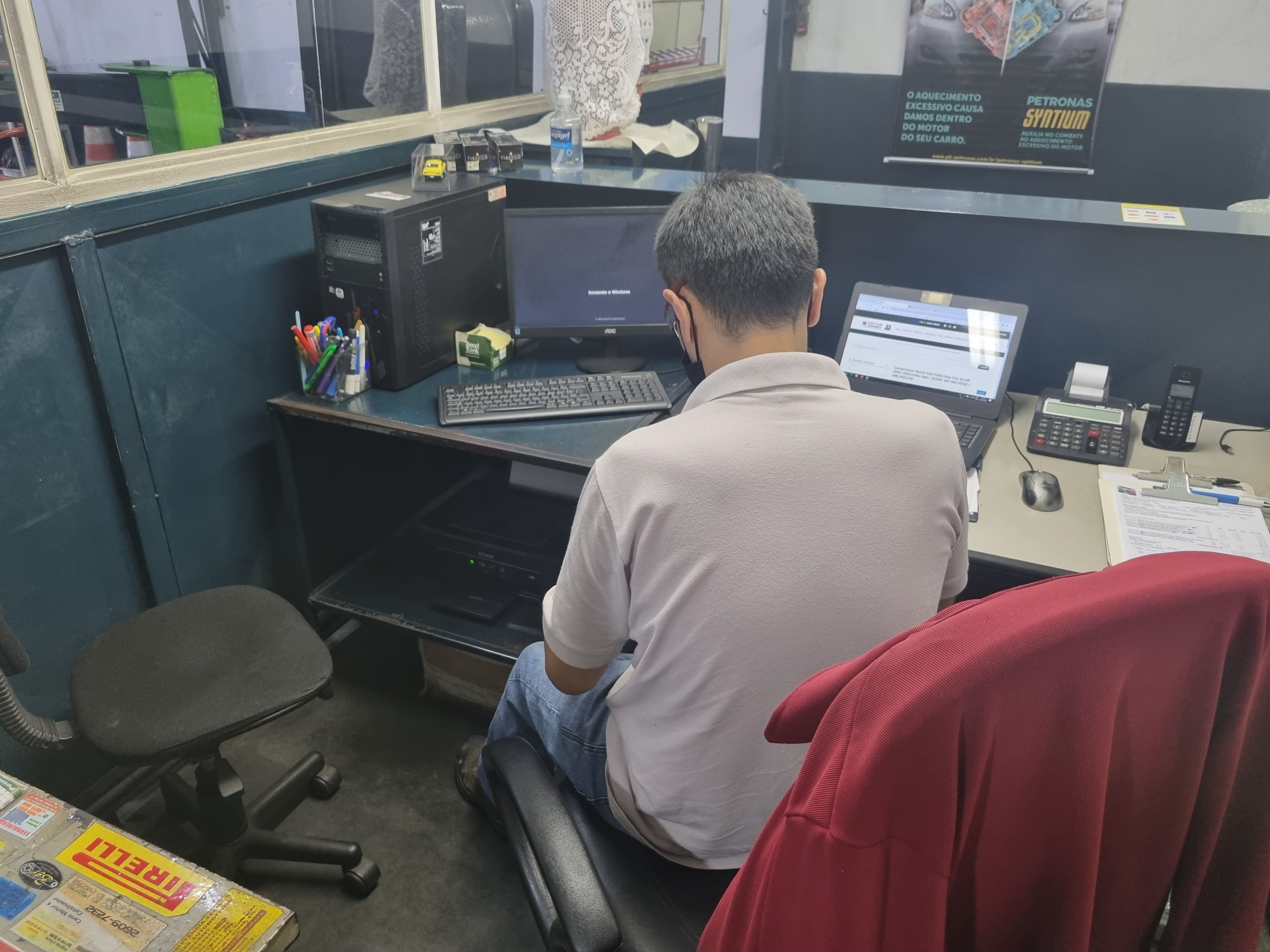 Escrit&oacute;rio onde atendemos os clientes e onde fazemos os or&ccedil;amentos